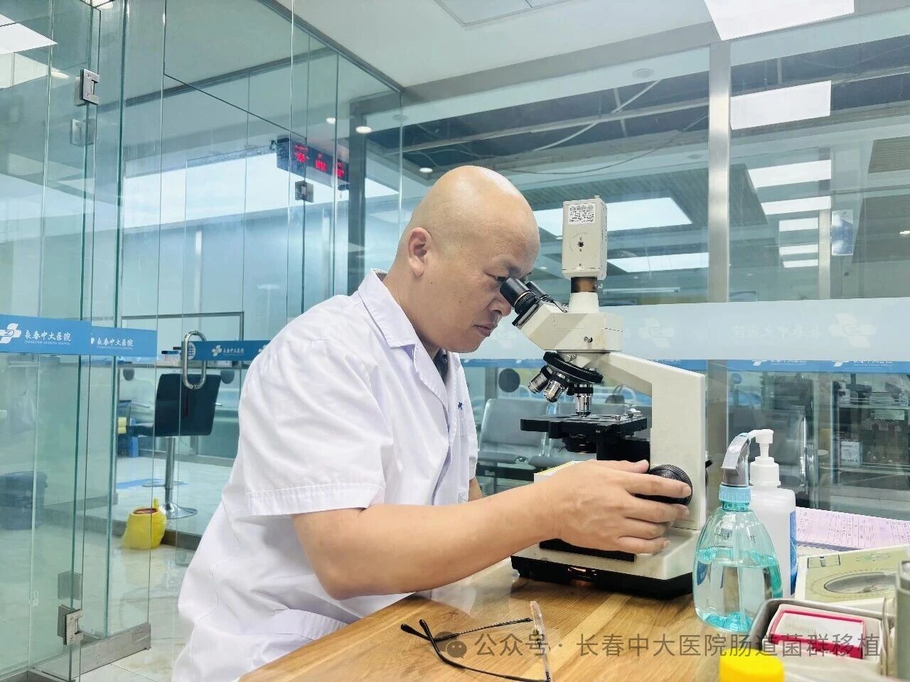 抚州市|高朋磊医师：左手男科临床，右手肠道菌群移植深入研究